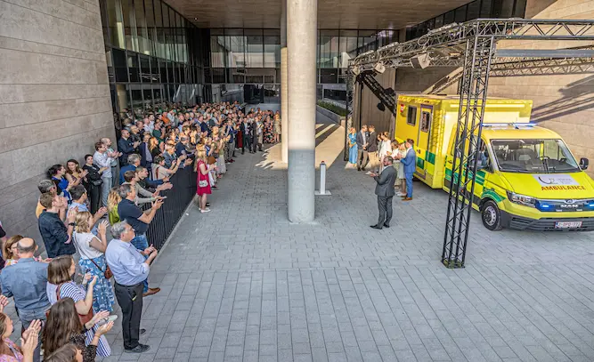 UZ Brussel test nieuwe brancards: focus op gebruiksvriendelijkheid en veiligheid news image